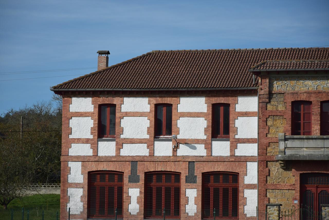 Albergue Familiar De Pintueles Piloña Buitenkant foto